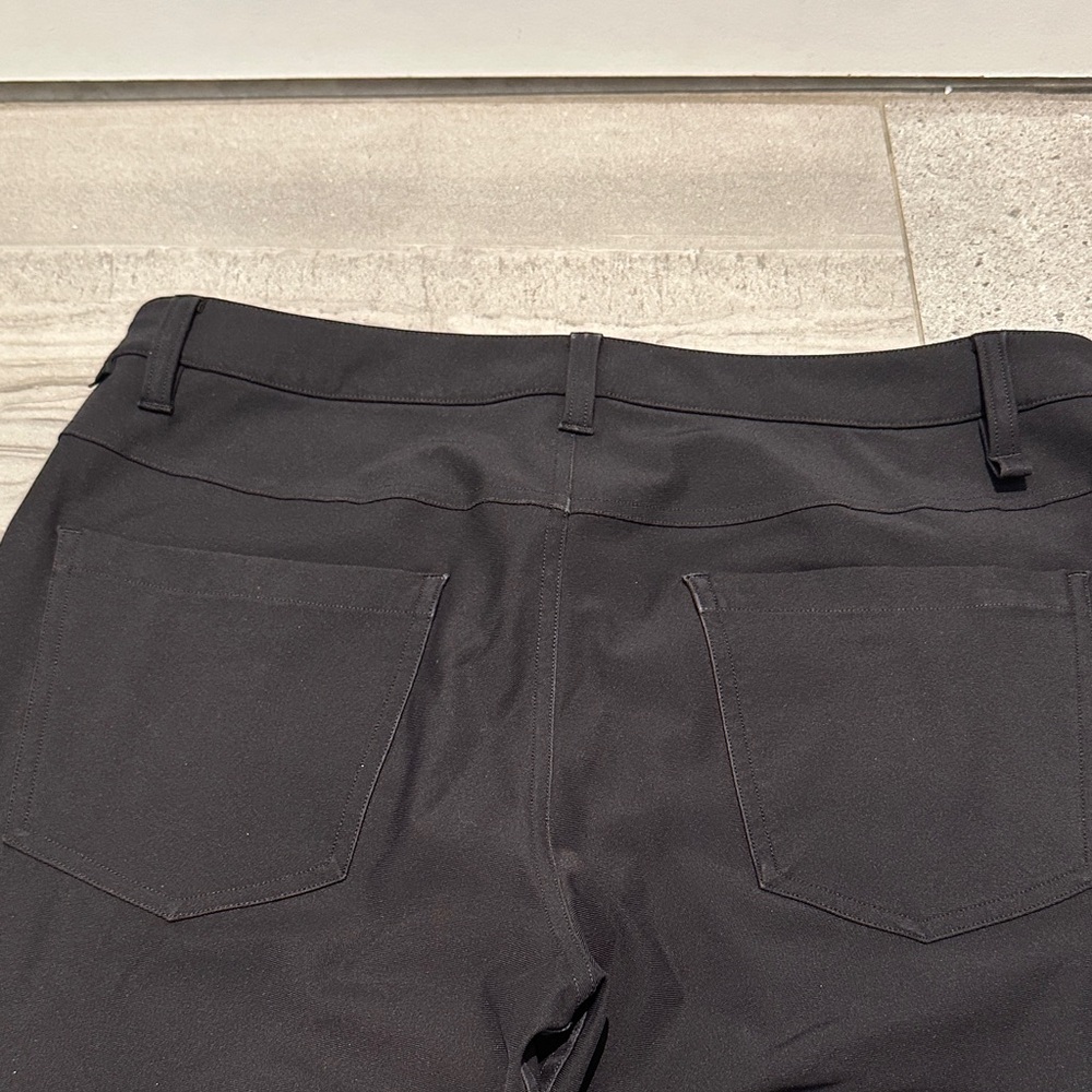 Mens Lululemon ABC pant - Picture 6 of 7